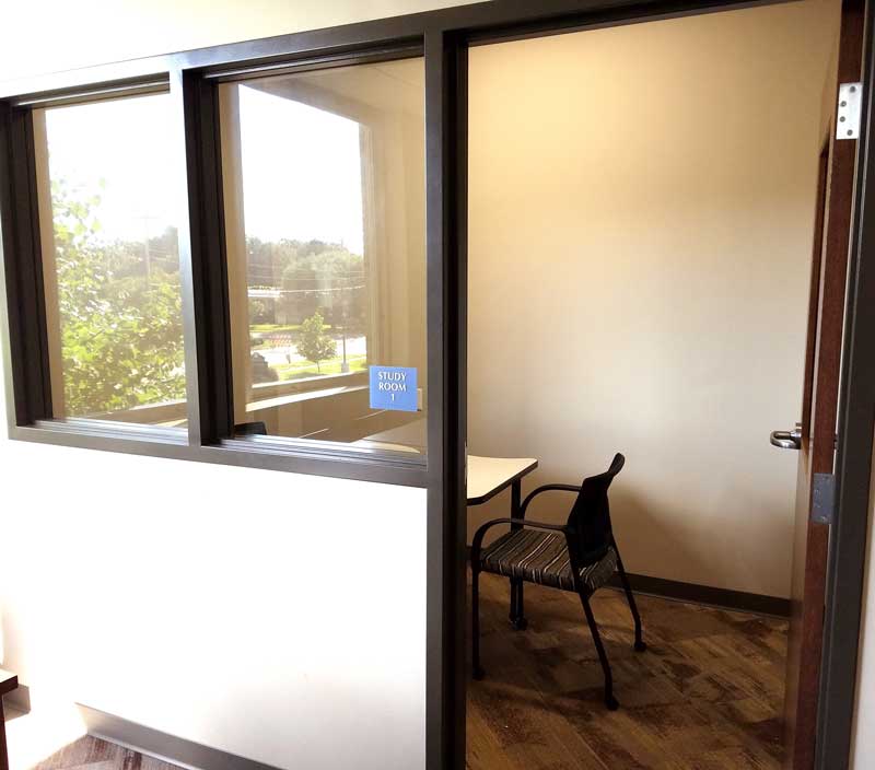 Study Room 1  with Desk